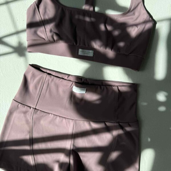 KOMPLET TOP + SPODENKI