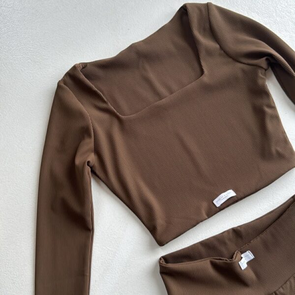 TOP WU&S BROWN